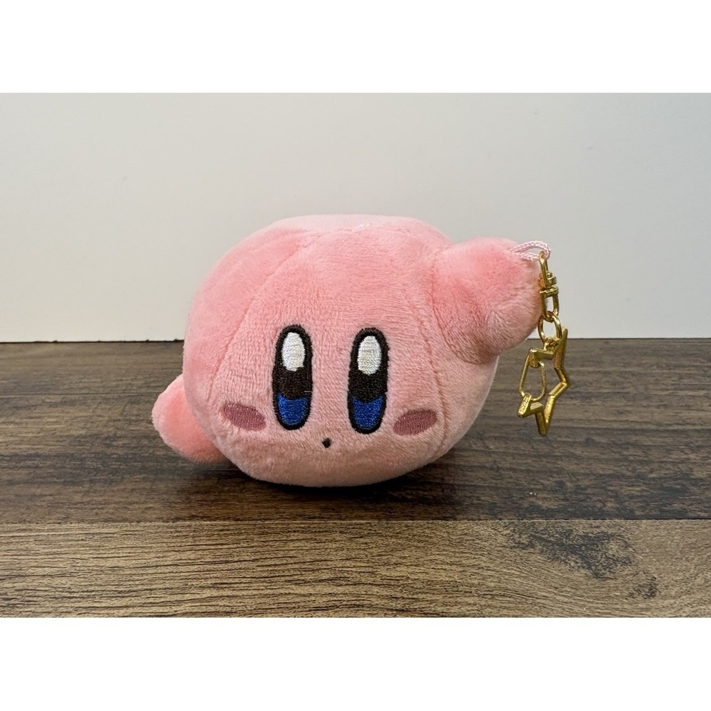 Kirby Plush Keychain 4" Collectible Stuffed Plush Nintendo Gold Heart Tag